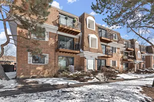 4188 Cove Ln, Glenview, IL 60025 - Photo 1