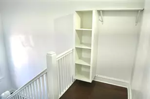 8040 S Rhodes Ave, Chicago, IL 60619 - Photo 14