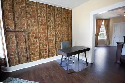 802 E Grove Street, Bloomington, IL 61701 - Photo 10