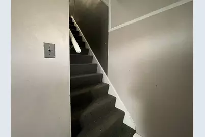 2017 W Norwood Street, Chicago, IL 60659 - Photo 2