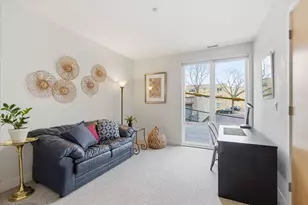 2515 Prairie Ave, Evanston, IL 60201 - Photo 12