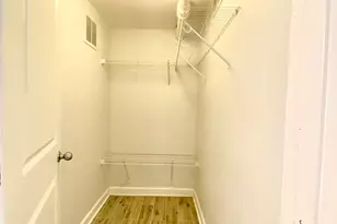 1721 W Bryn Mawr Ave, Chicago, IL 60660 - Photo 26