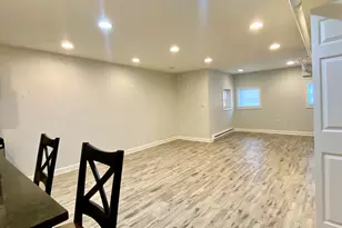 1721 W Bryn Mawr Ave, Chicago, IL 60660 - Photo 6