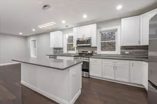 2922 W Polk St, Chicago, IL 60612 - Photo 10