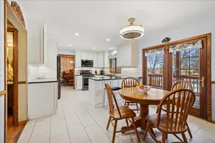 1805 Brixham Ln, Johnsburg, IL 60051 - Photo 8