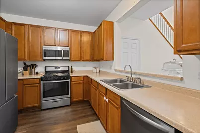 2433 Rocky Hill Circle, Joliet, IL 60432 - Photo 10