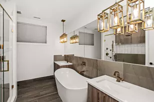 3918 S King Dr, Chicago, IL 60653 - Photo 14