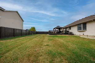 2297 Corrigan Wy, Normal, IL 61761 - Photo 58