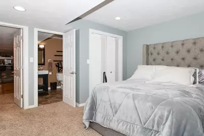 2297 Corrigan Way, Normal, IL 61761 - Photo 48