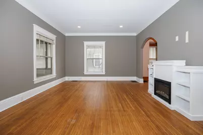 1510 E Olive Street, Bloomington, IL 61701 - Photo 6