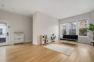 2030 N Spaulding Ave, Chicago, IL 60647 - Photo 2