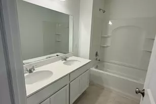 324 Kingsport Dr, South Elgin, IL 60177 - Photo 20