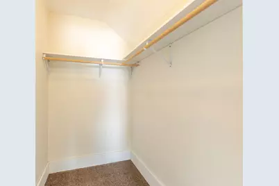 405 W High Street, Sycamore, IL 60178 - Photo 28