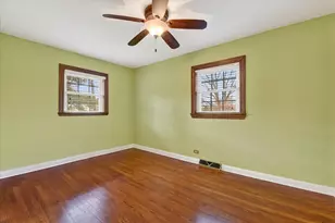 2810 Brentwood Ln, McHenry, IL 60050 - Photo 14