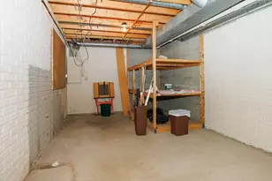 2112 Parker Ave, Bloomington, IL 61701 - Photo 48