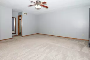 2112 Parker Ave, Bloomington, IL 61701 - Photo 38