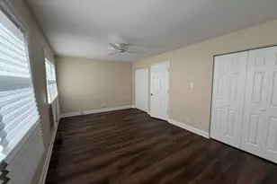 2722 Cherrywood Pl, Hazel Crest, IL 60429 - Photo 6