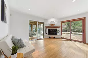 1127 W Albion Ave, Chicago, IL 60626 - Photo 10