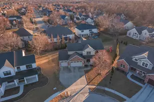 2703 Vrooman Ct, Bloomington, IL 61704 - Photo 70