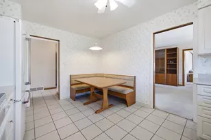 27 S Kaspar Ave, Arlington Heights, IL 60005 - Photo 16