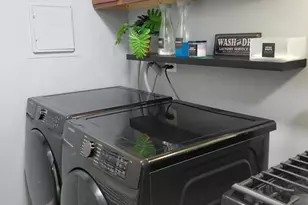 19320 Oakwood Ave, Country Club Hills, IL 60478 - Photo 8