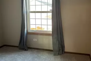 615 Mallard Ct, Bartlett, IL 60103 - Photo 8