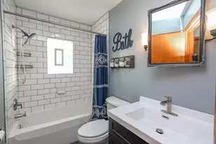 284 N Clinton Ave, Bradley, IL 60915 - Photo 22