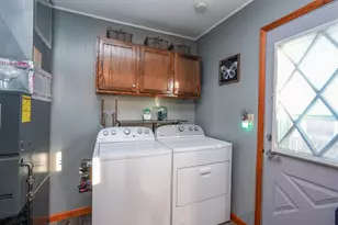 284 N Clinton Ave, Bradley, IL 60915 - Photo 24