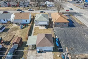 284 N Clinton Ave, Bradley, IL 60915 - Photo 32