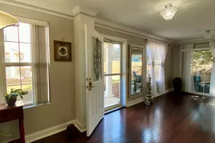 513 Windham Cove Dr, Crystal Lake, IL 60014 - Photo 8