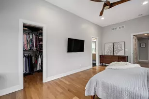 305 Maplewood Rd, Riverside, IL 60546 - Photo 16