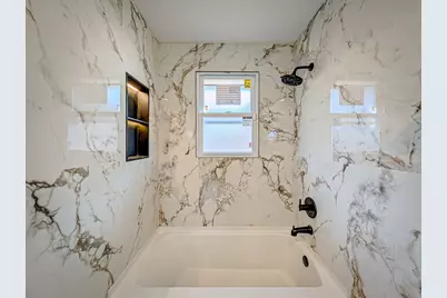 401 W 14th Place, Chicago Heights, IL 60411 - Photo 32