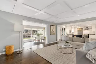 702 Courtland Cir, Western Springs, IL 60558 - Photo 10