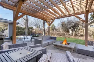 702 Courtland Cir, Western Springs, IL 60558 - Photo 32