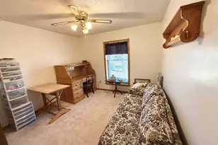 8408 49th St, Coal Valley, IL 61240 - Photo 32