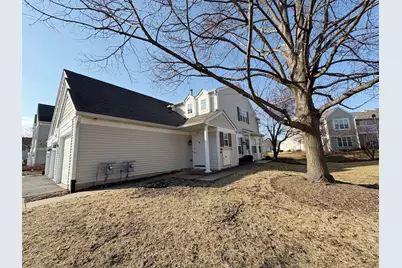 2611 Cedar Glade Drive #201, Naperville, IL 60564 - Photo 2