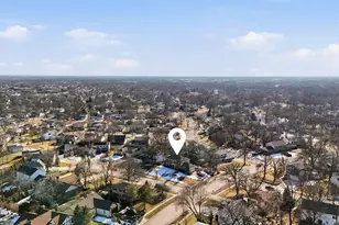 321 Bittersweet Ct, Schaumburg, IL 60193 - Photo 38