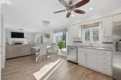 321 Bittersweet Court, Schaumburg, IL 60193 - Photo 14