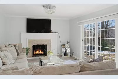 321 Bittersweet Court, Schaumburg, IL 60193 - Photo 18