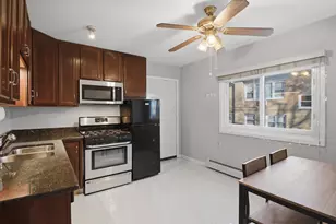 3822 Ruby St, Schiller Park, IL 60176 - Photo 10