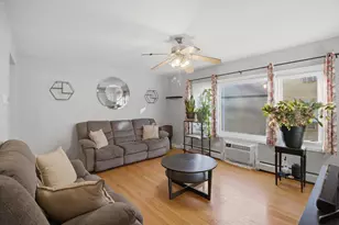 3822 Ruby St, Schiller Park, IL 60176 - Photo 4