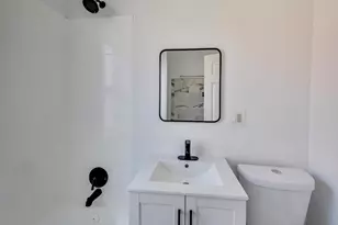 3047 W Berteau Ave, Chicago, IL 60618 - Photo 10