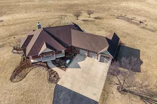 6998 E Hales Corner Rd, Stillman Valley, IL 61084 - Photo 50