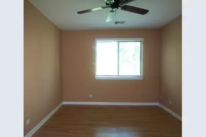 [Address not provided], Schaumburg, IL 60193 - Photo 18