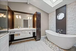 2802 Wedgewood Dr, Naperville, IL 60565 - Photo 24