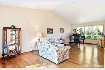 26630 N Pheasant Trail, Wauconda, IL 60084 - Photo 8