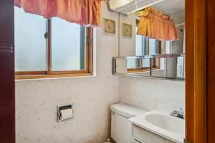 87 E Craig Dr, Chicago Heights, IL 60411 - Photo 16