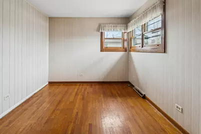 87 E Craig Drive, Chicago Heights, IL 60411 - Photo 10