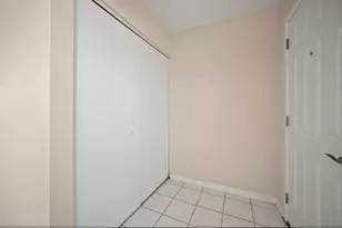 7834 95th St, Hickory Hills, IL 60457 - Photo 2