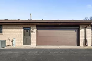 15607 Petunia Ct, Orland Park, IL 60462 - Photo 16